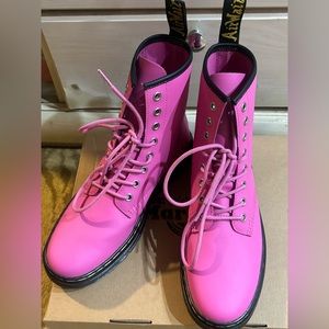 Dr. Martens Zavala Bootie - Women's Thrift Pink